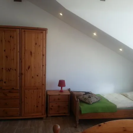 Alojamento de Turismo Rural Osrodek Jezdziecki Konski Dwor Oborniki Śląskie